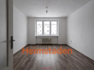 Pronájem bytu 2+1, Karviná - Nové Město, nám. Budovatelů, 53 m2