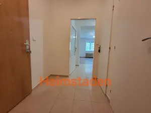 Pronájem bytu 1+kk, Havířov - Město, U Stromovky, 28 m2