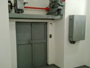 Pronájem skladu, Praha - Bubeneč, Šestidomí, 5 m2