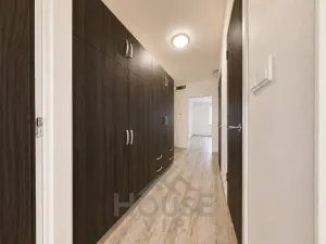 Prodej bytu 3+kk, Praha, 56 m2