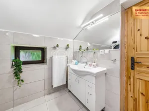 Prodej rodinného domu, Buková, 154 m2