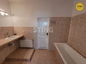 Pronájem bytu 2+kk, Opava, Englišova, 58 m2