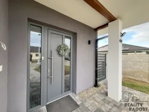 Prodej rodinného domu, Hrušky, Na Zahajce, 117 m2