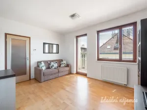 Pronájem bytu 3+kk, Praha - Dolní Chabry, U váhy, 70 m2