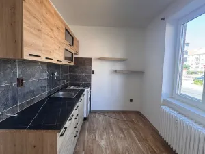 Pronájem bytu 2+1, Jirkov, Karla Čapka, 51 m2