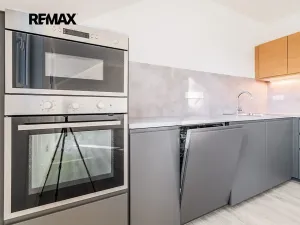 Prodej bytu 4+kk, Vochov, 80 m2