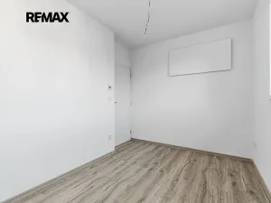 Prodej bytu 4+kk, Vochov, 80 m2