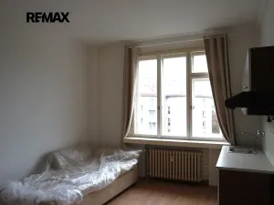Pronájem bytu 1+kk, Praha - Libeň, Pivovarnická, 26 m2