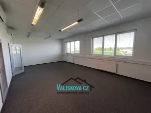 Pronájem kanceláře, Kroměříž, Jožky Silného, 150 m2