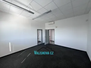 Pronájem kanceláře, Kroměříž, Jožky Silného, 150 m2