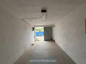 Pronájem garáže, Znojmo, 18 m2