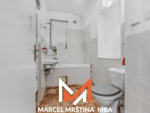 Prodej bytu 4+1, Meziměstí, Školní, 112 m2