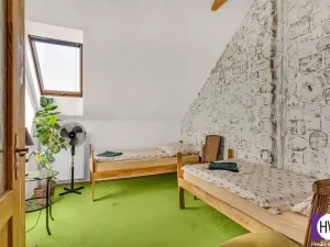 Prodej obchodního prostoru, Žižice - Luníkov, 1900 m2