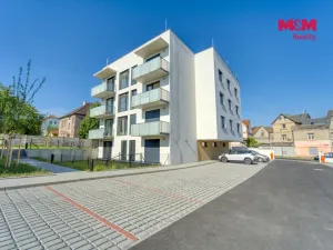 Pronájem bytu 1+kk, Plzeň - Skvrňany, Na Průhonu, 40 m2