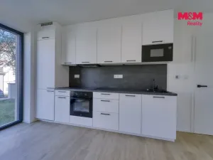 Pronájem bytu 1+kk, Plzeň - Skvrňany, Na Průhonu, 40 m2