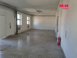 Pronájem skladu, Brno - Černovice, Hájecká, 137 m2