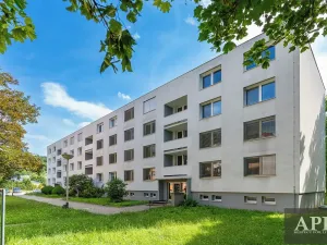 Prodej bytu 4+kk, Luhačovice, Zahradní čtvrť, 87 m2