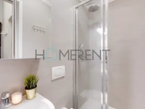 Pronájem bytu 1+kk, Praha - Bubeneč, Korunovační, 17 m2
