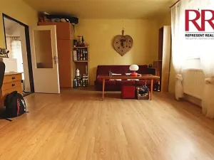 Prodej rodinného domu, Chlumčany, Hřbitovní, 210 m2