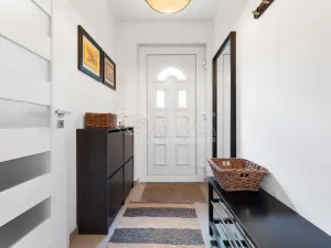 Pronájem rodinného domu, Mnichovice - Božkov, Sluneční, 109 m2