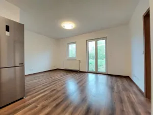 Pronájem bytu 2+1, Hrochův Týnec, Nádražní, 44 m2