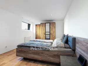 Prodej vícegeneračního domu, Praha - Štěrboholy, Pod areálem, 333 m2