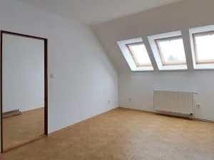 Pronájem bytu 2+1, Králíky, V Bytovkách, 42 m2