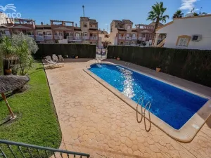 Prodej rodinného domu, Villamartin, Alicante, Španělsko, 126 m2