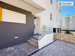 Prodej bytu 3+kk, Novalja, Chorvatsko, 60 m2