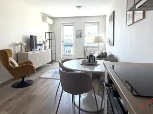 Pronájem bytu 2+kk, Praha - Kyje, Pelušková, 45 m2