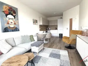 Pronájem bytu 2+kk, Praha - Kyje, Pelušková, 45 m2