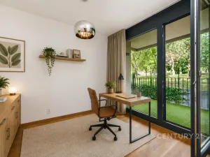 Pronájem bytu 4+kk, Praha - Prosek, Žitenická, 99 m2