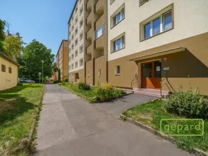 Prodej bytu 2+1, Karlovy Vary, Krymská, 55 m2