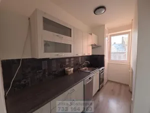 Pronájem bytu 3+1, Krnov - Pod Bezručovým vrchem, K. Čapka, 83 m2