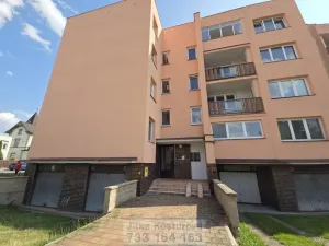 Pronájem bytu 3+1, Krnov - Pod Bezručovým vrchem, K. Čapka, 83 m2