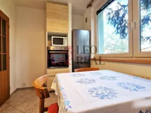 Pronájem bytu 3+1, Veselí nad Moravou, náměstí Míru, 73 m2
