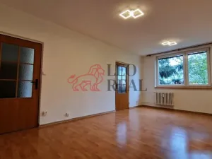 Pronájem bytu 3+1, Veselí nad Moravou, náměstí Míru, 73 m2
