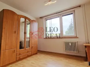Pronájem bytu 3+1, Veselí nad Moravou, náměstí Míru, 73 m2