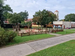 Pronájem bytu 3+1, Veselí nad Moravou, náměstí Míru, 73 m2