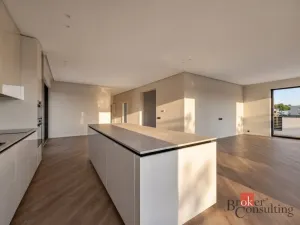Prodej rodinného domu, Vejprnice, Nýřanská, 220 m2