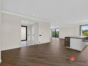 Prodej rodinného domu, Vejprnice, Nýřanská, 220 m2