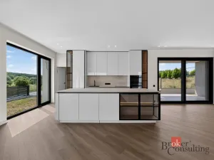 Prodej rodinného domu, Vejprnice, Nýřanská, 220 m2