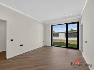 Prodej rodinného domu, Vejprnice, Nýřanská, 220 m2