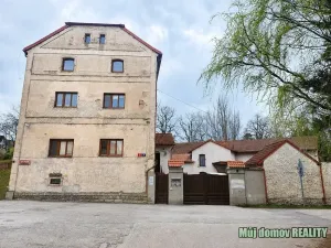 Pronájem vily, Praha - Písnice, 1300 m2