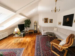 Prodej bytu 3+1, Karlovy Vary, Raisova, 110 m2