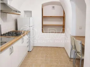 Pronájem bytu 1+kk, Pelhřimov, Solní, 37 m2