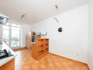 Prodej bytu 2+1, Pardubice - Zelené Předměstí, Sladkovského, 76 m2