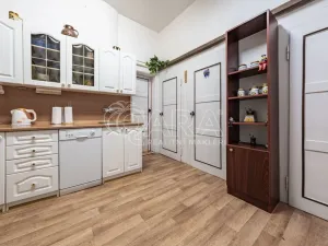 Pronájem bytu 3+1, Praha - Žižkov, Hartigova, 75 m2