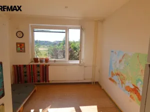 Prodej bytu 1+kk, Karlovy Vary - Rybáře, U Koupaliště, 25 m2