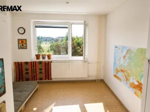 Prodej bytu 1+kk, Karlovy Vary - Rybáře, U Koupaliště, 25 m2
